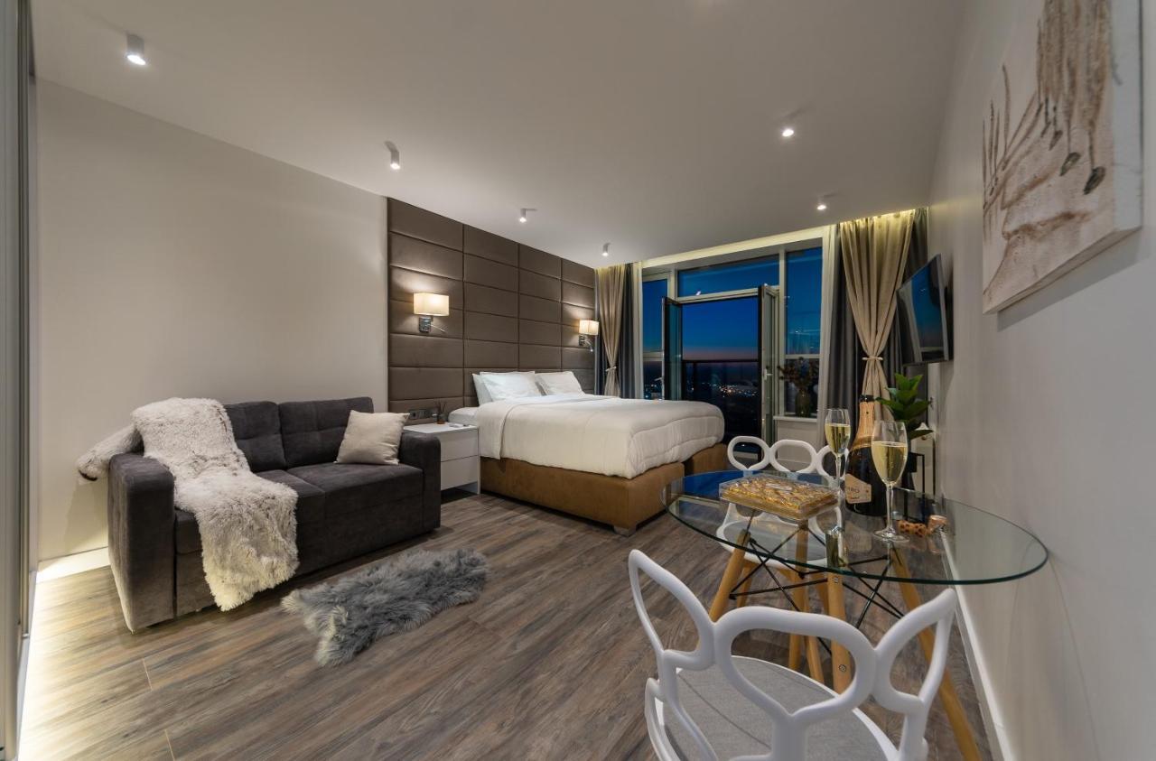 Victory-21 Luxury Apartment Center Kiev Exterior foto